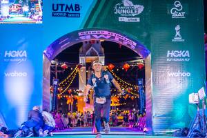 BIB: 5227
                            <button type="button" onclick="openModal(21813160)" class="btn btn-primary btn-sm float-right btn-popup" data-toggle="modal" data-target=".modal-high-quality">
                        <i class="fas fa-shopping-cart"></i> Add to Cart
                    </button>
                                            <button type="button" onclick="isThisMe(21813160, true)" class="btn btn-success btn-sm float-right btn-popup btn-isme hidden" data-toggle="tooltip" data-placement="bottom" title="นี่คือรูปของคุณใช่ไหม คลิกที่นี่เพื่อเอาเข้าอัลบั้ม">
                        <i class="fas fa-plus"></i> Add to album
                    </button>
                    <button type="button" onclick="isThisMe(21813160, false)" class="btn btn-warning btn-sm float-right btn-popup btn-isnotme hidden">
                        <i class="fas fa-ban"></i> Remove from album
                    </button>